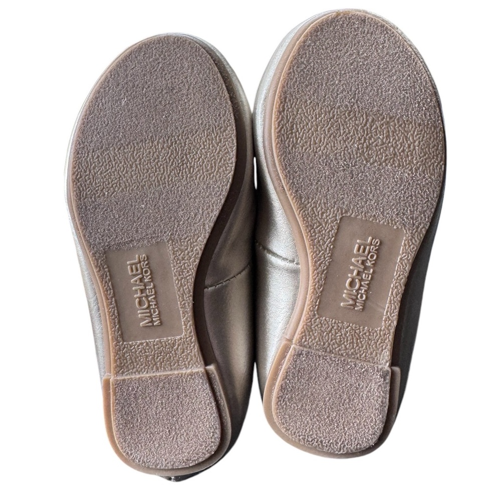 Michael Kors Girls “Kenyah Kay” Logo Charm Gold Ballet Flats Size 6 Toddler/Baby - Picture 6 of 12